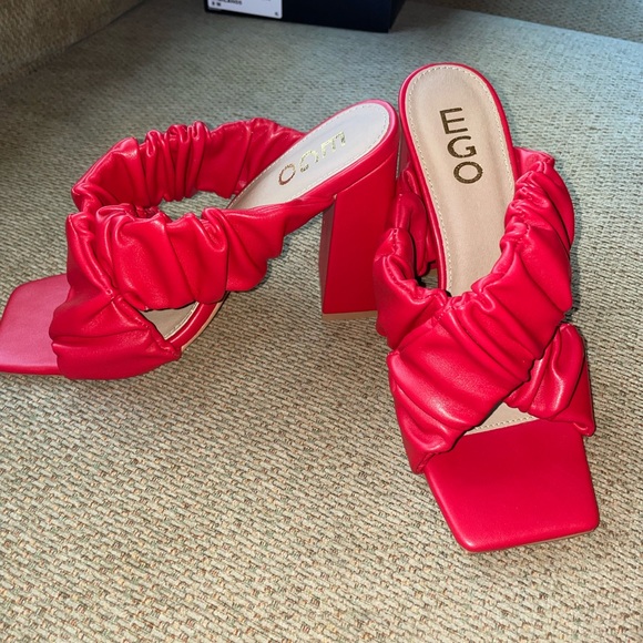EGO Red Thick Strap Heels - Picture 2 of 3
